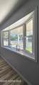 1062 Vincent Street - Photo 4