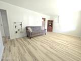 1062 Vincent Street - Photo 5