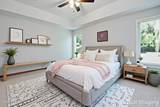 930 Robinhood Avenue - Photo 57