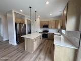 1407 Thomas Lane - Photo 4