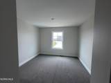1407 Thomas Lane - Photo 8