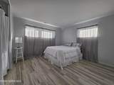 1062 Vincent Street - Photo 16