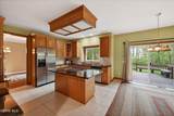 8819 Royal Oak Drive - Photo 11