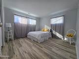 1062 Vincent Street - Photo 3
