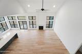 502 Cathedral Court - Photo 16