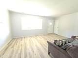 1062 Vincent Street - Photo 7