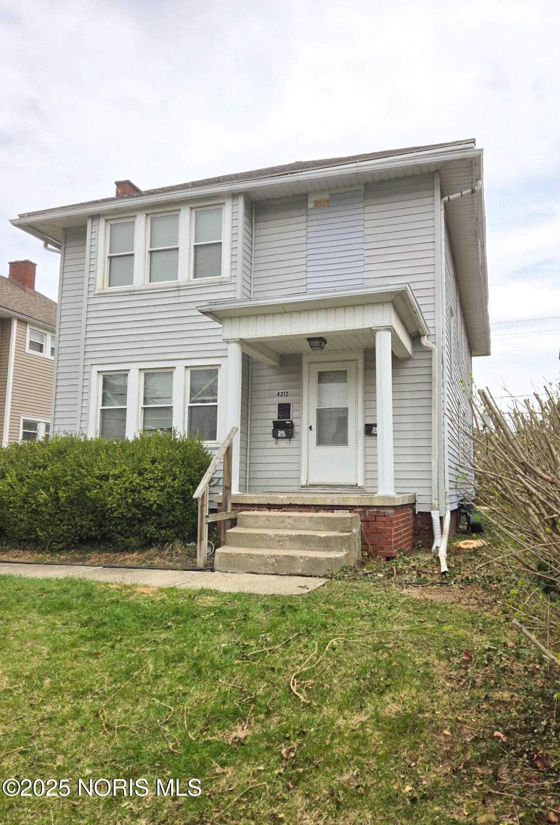 4214 Kingsbury Avenue - Photo 1