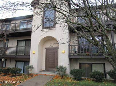 1660 Brownstone Boulevard - Photo 1