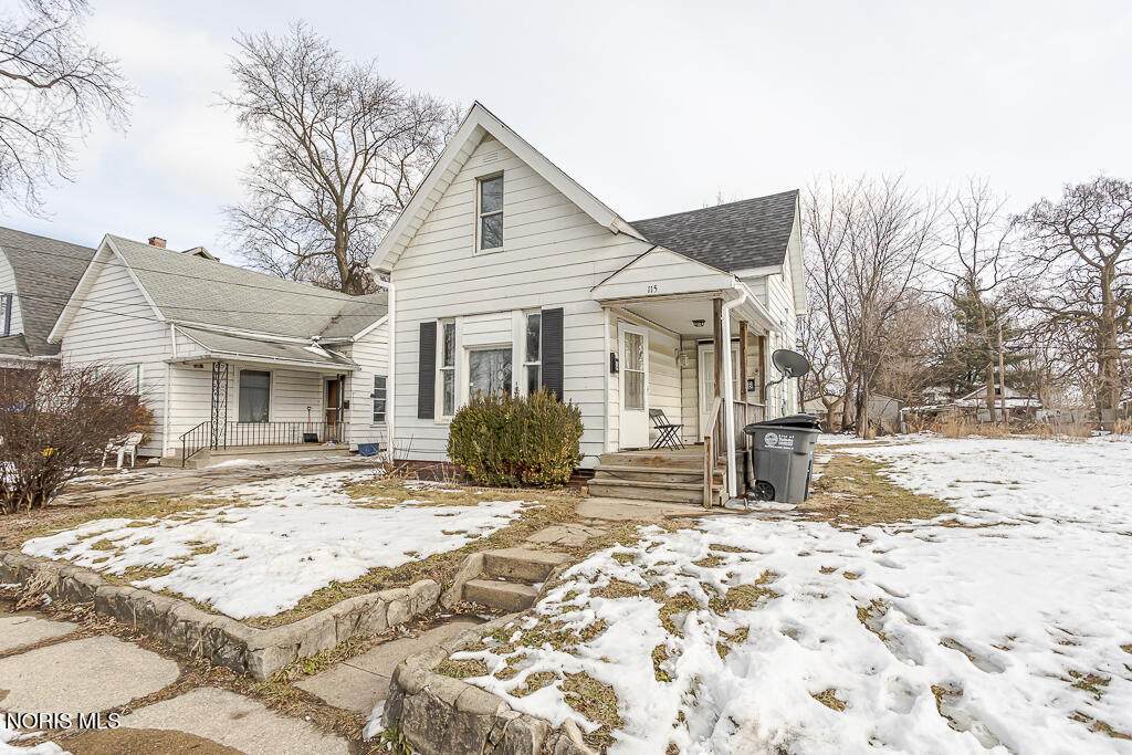 115 Lake Shore Avenue - Photo 1