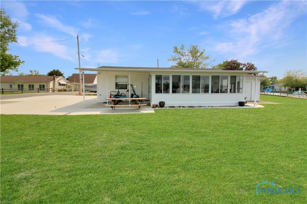 1660 Compass Avenue - Photo 1