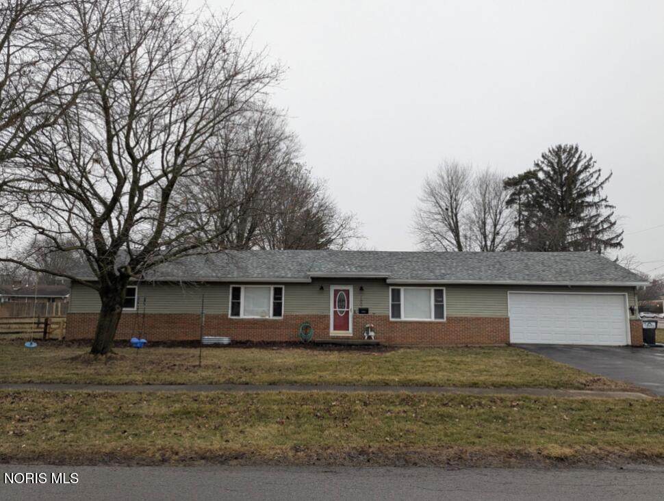 100 Warrington Avenue - Photo 1