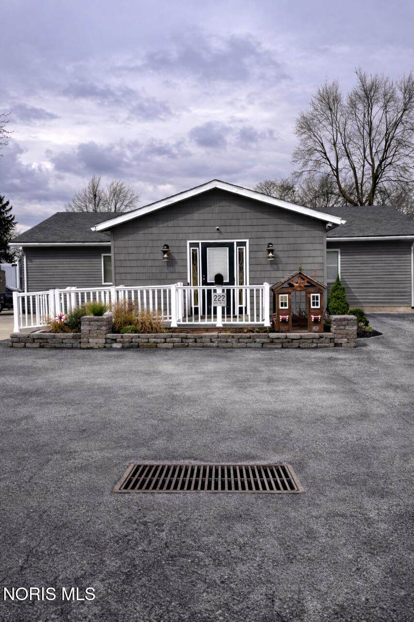 222 Center Street - Photo 1