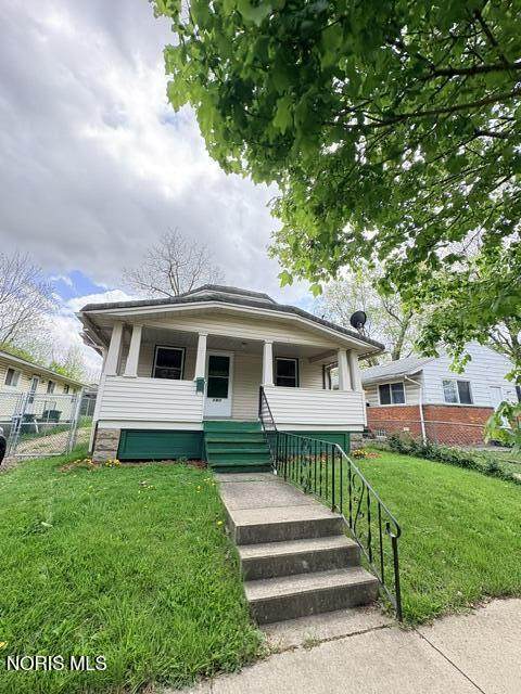 750 Baird Street - Photo 1