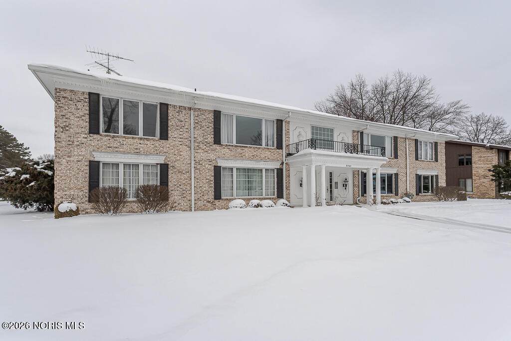 6562 Woodhall Drive - Photo 1
