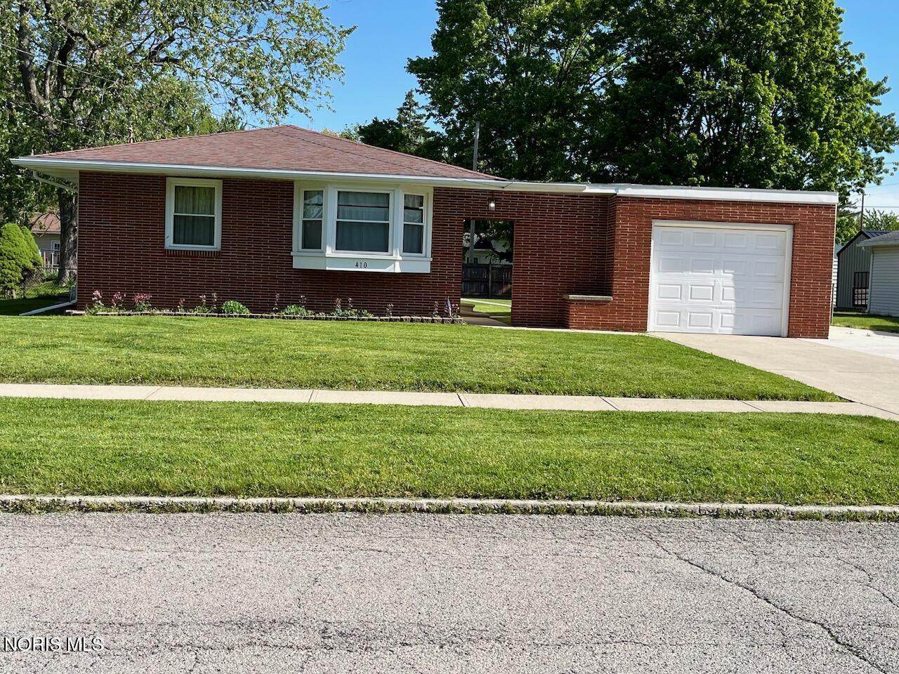 410 Prentiss Avenue - Photo 1