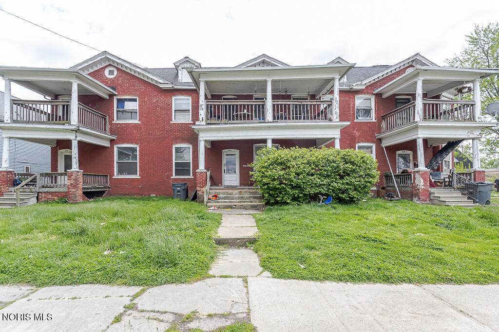 641 South Avenue - Photo 1
