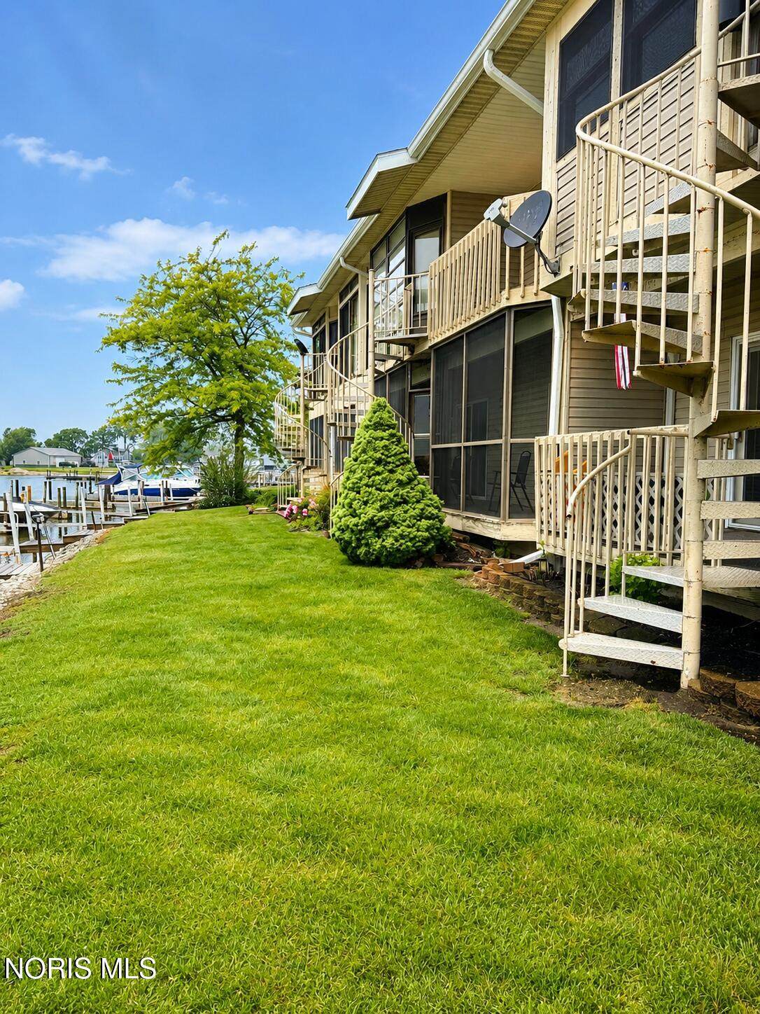 6512 Harris Harbor Drive - Photo 1