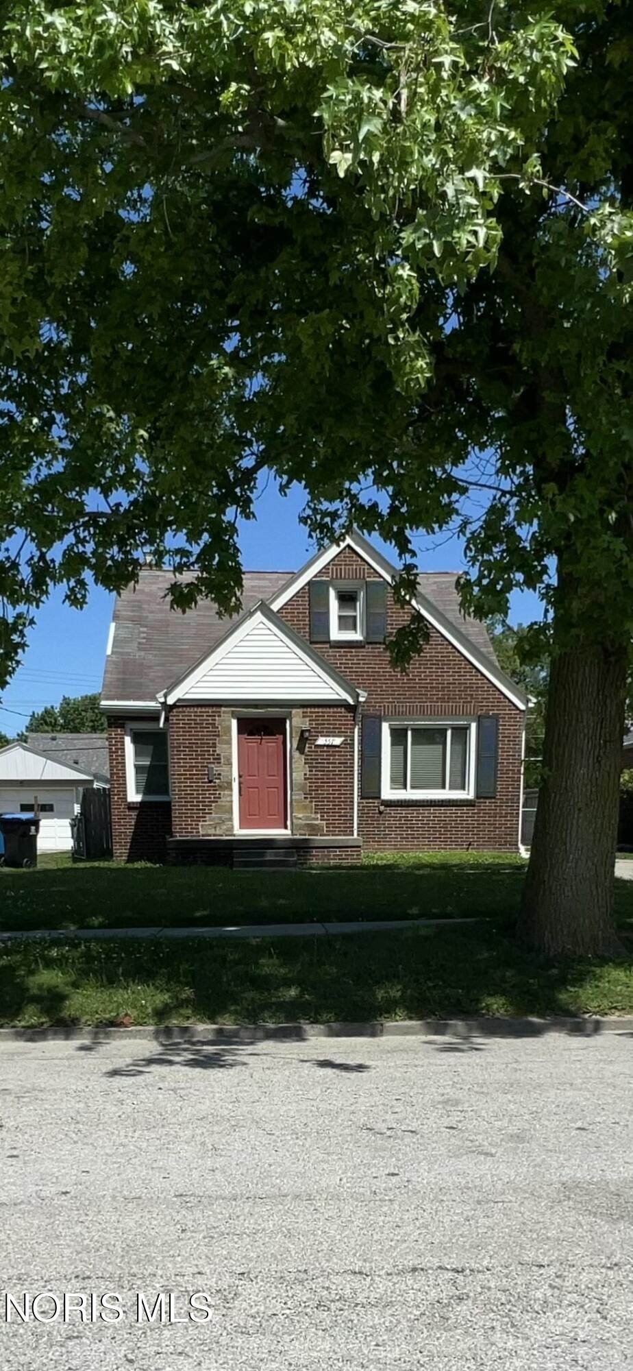551 Ansonia Street - Photo 1
