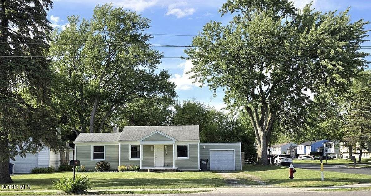 5004 South Avenue - Photo 1