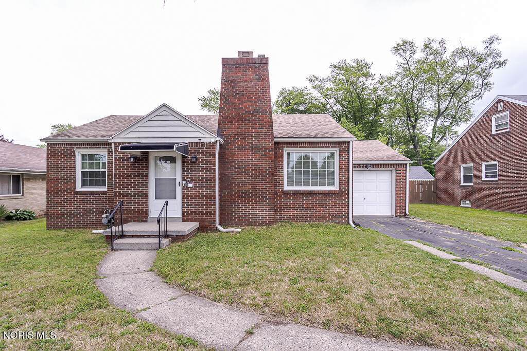 736 Byrne Road - Photo 1