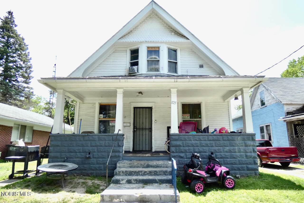1125 Tecumseh Street - Photo 1
