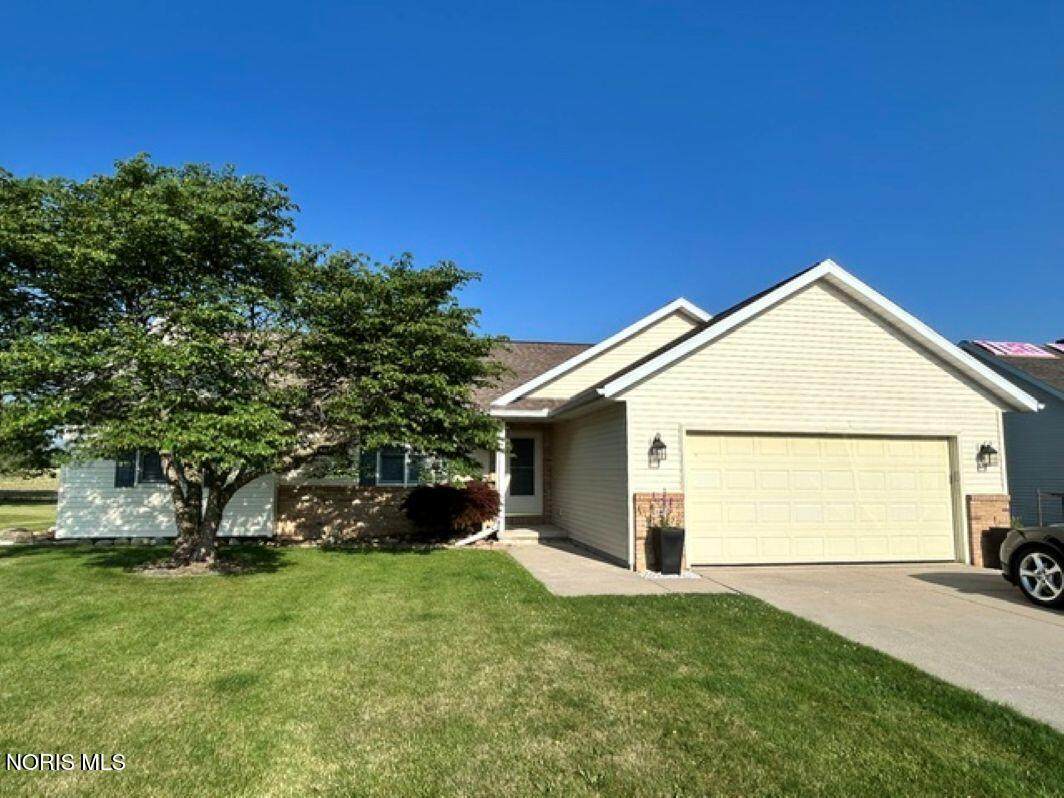 210 Ash Drive - Photo 1