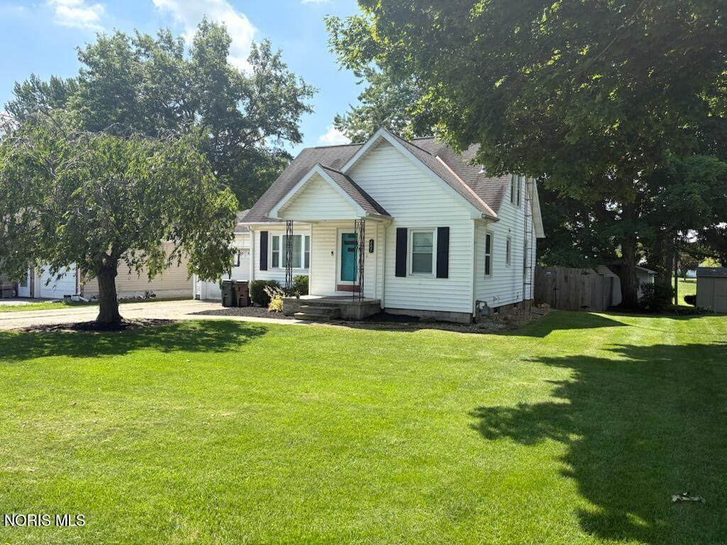 207 Gibson Street - Photo 1