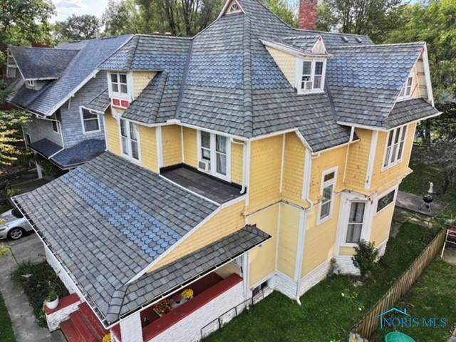 2459 Scottwood Avenue - Photo 1
