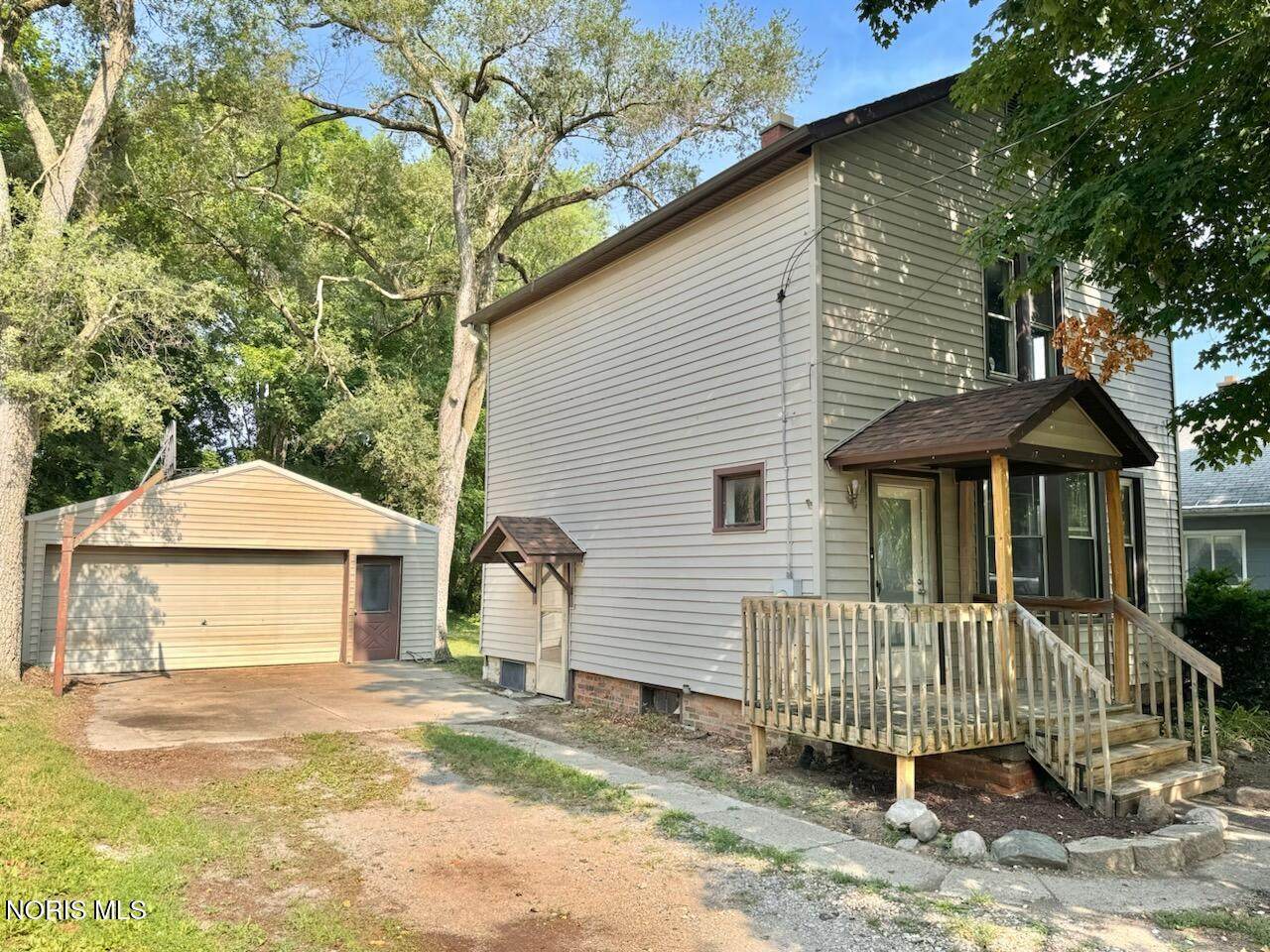 328 Michigan Avenue - Photo 1