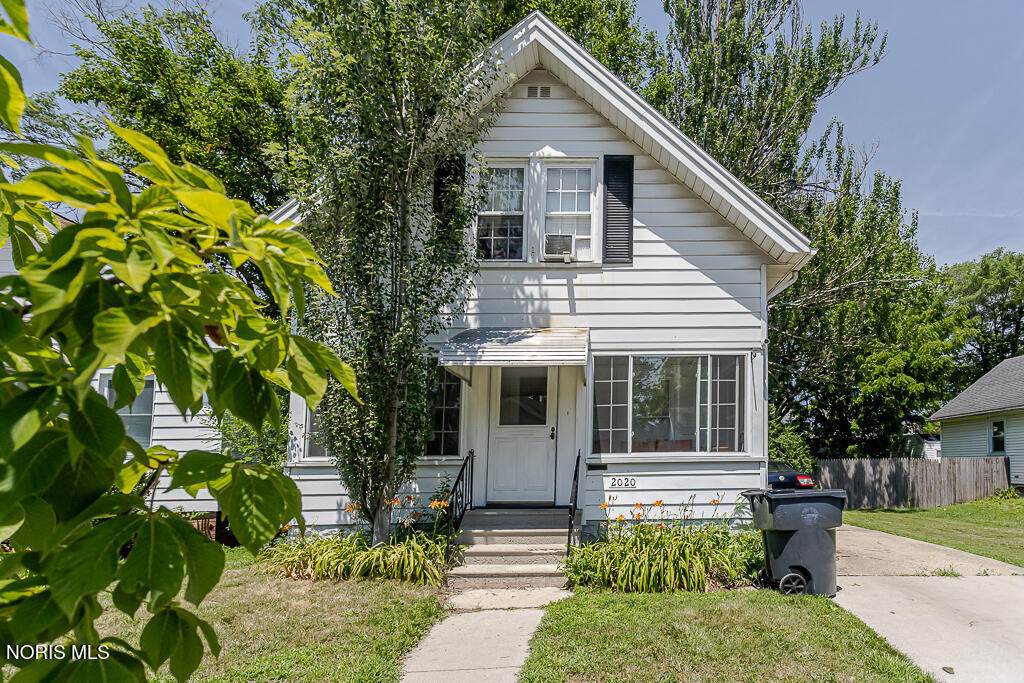 2020 Berkshire Place - Photo 1
