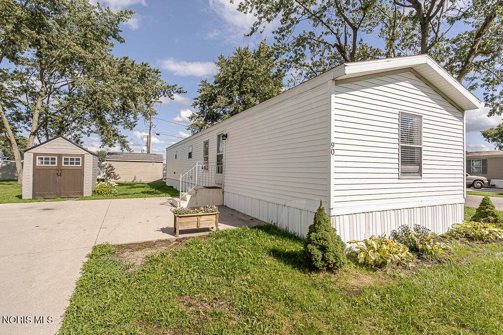 1285 Shoop Avenue - Photo 1
