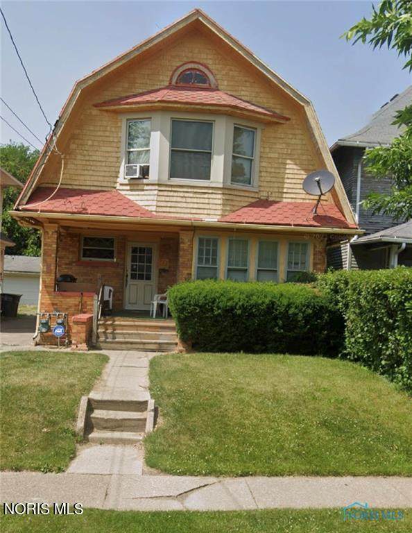 922 Islington Street - Photo 1