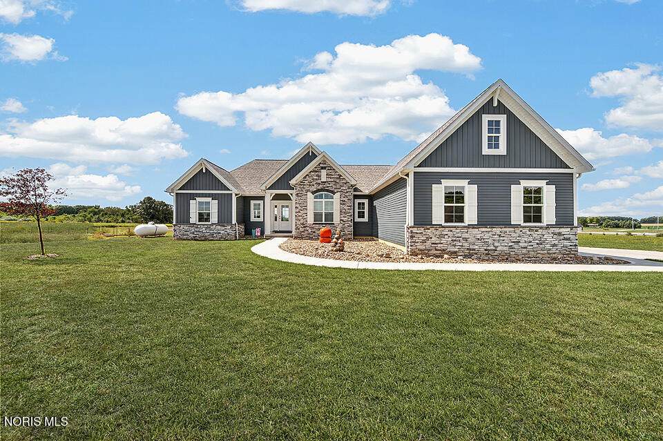8140 County Road 330 - Photo 1