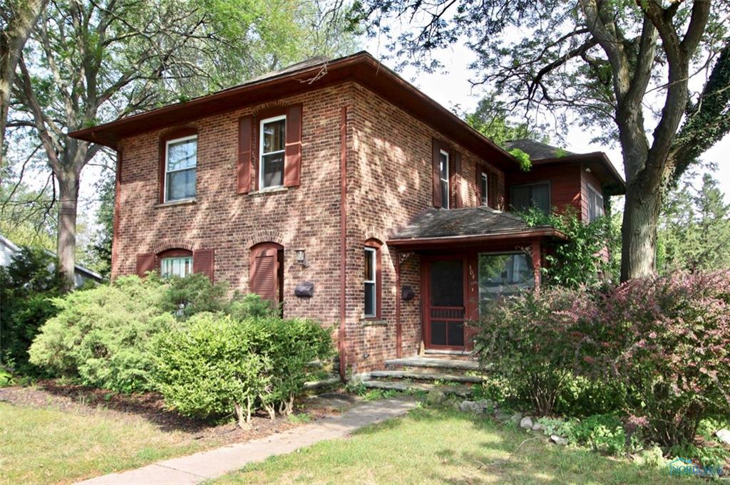 304 Liberty - Photo 1 304 Liberty - Photo 1