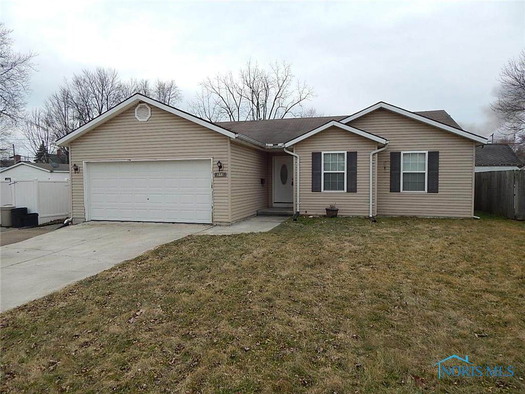 311 Wood - Photo 1