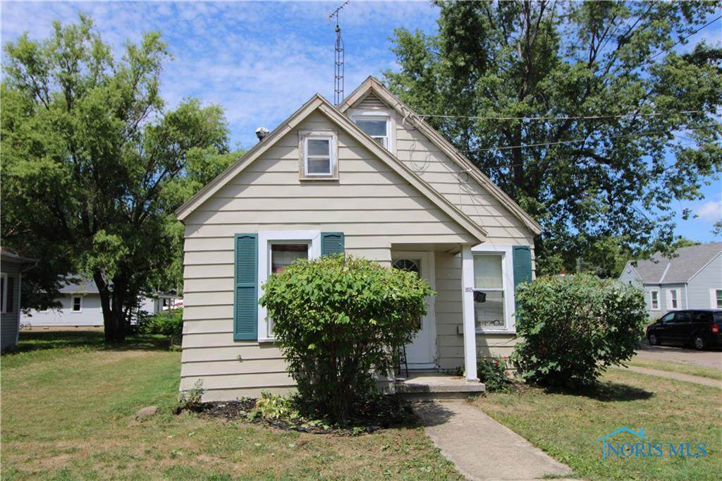 1015 3rd - Photo 1