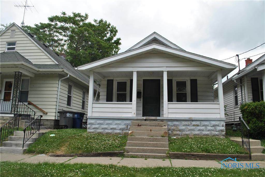 1740 Finch - Photo 1