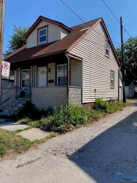 711 Bowman - Photo 1