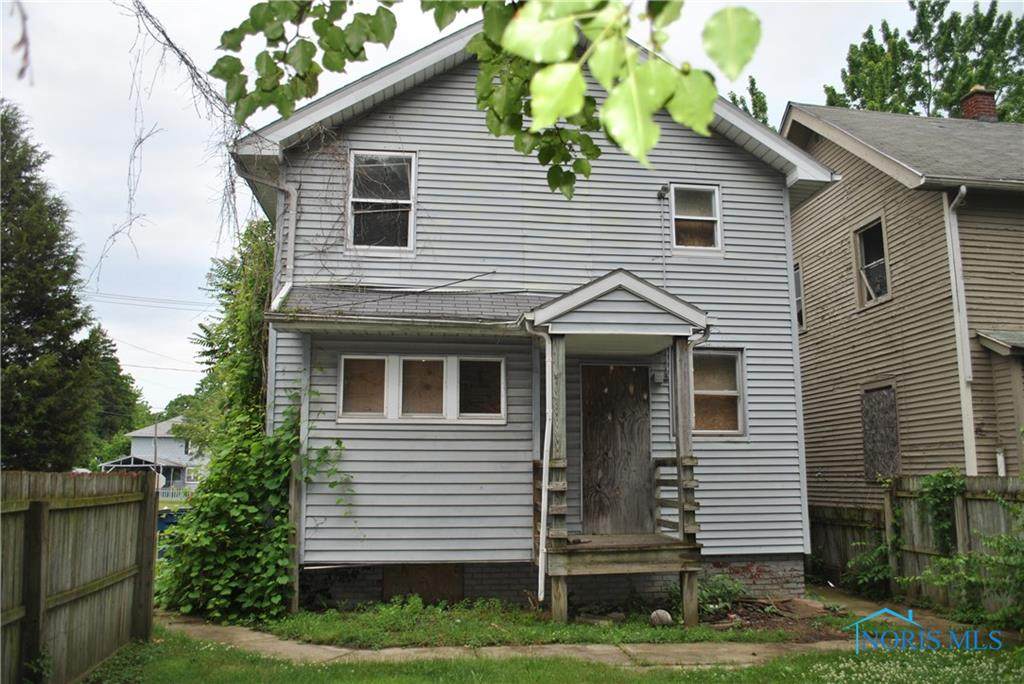 2242 Auburn - Photo 1