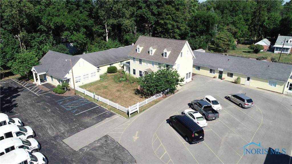 4860 Dorr - Photo 1