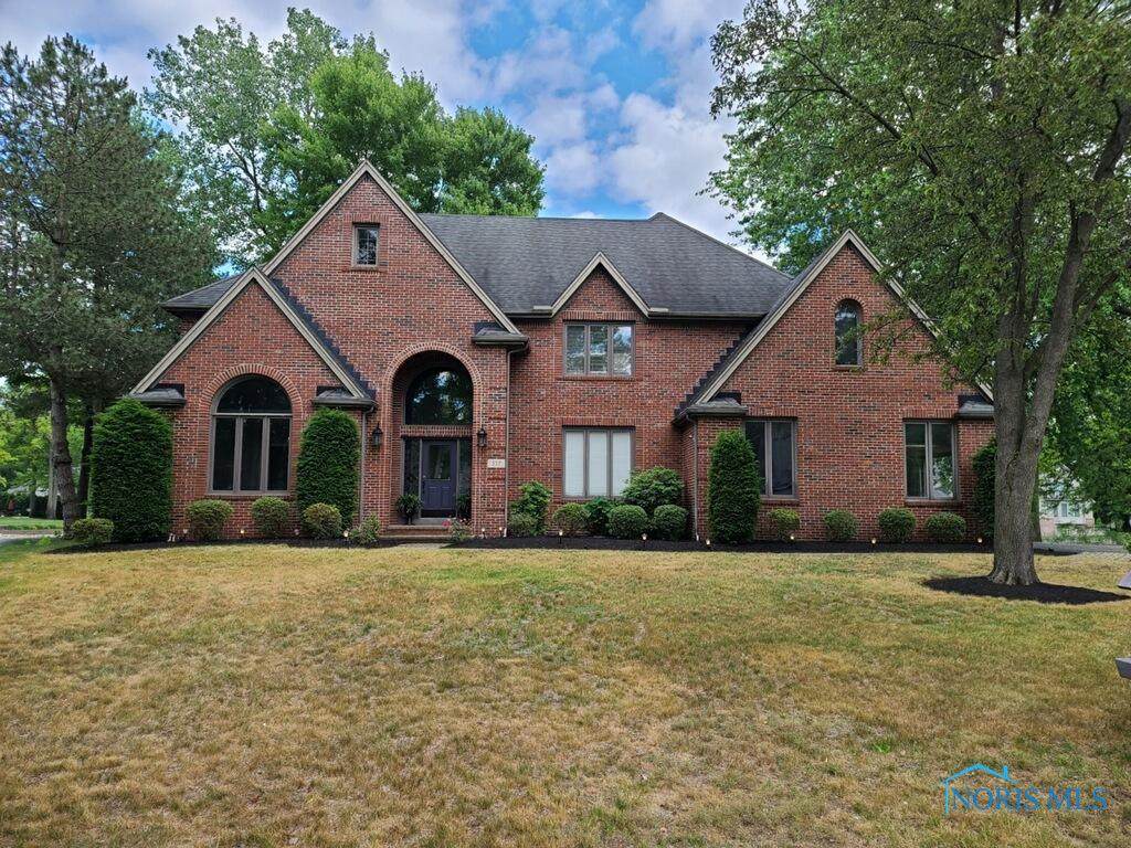 557 Spring Lake Point - Photo 1