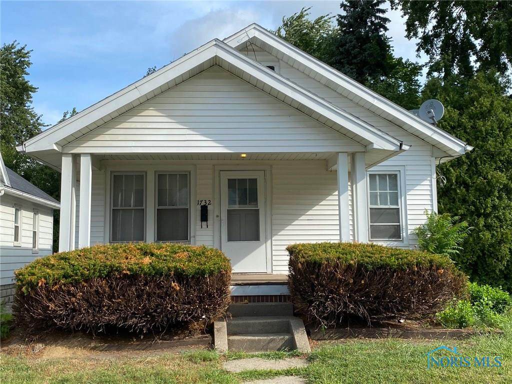 1732 Marlow - Photo 1