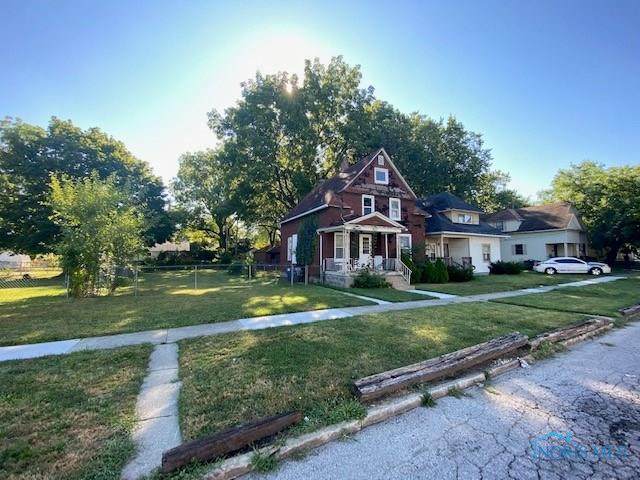 1130 Montrose - Photo 1