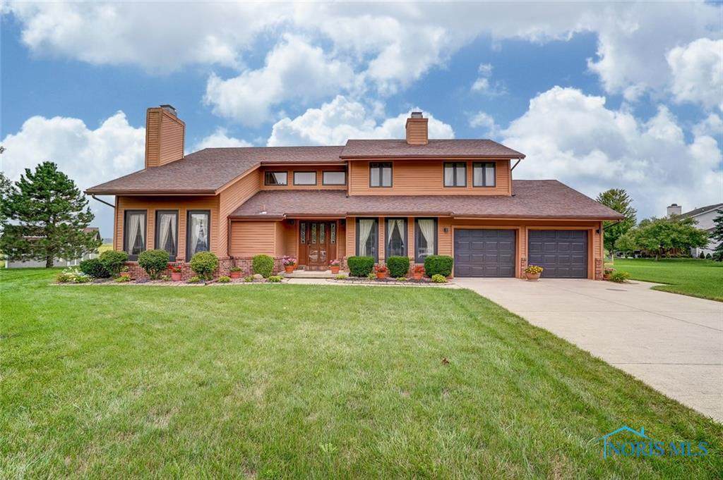1620 Oakwood - Photo 1