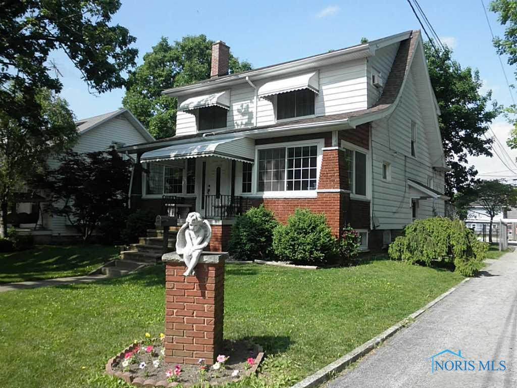 408 West - Photo 1
