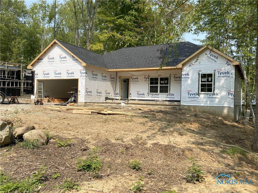 6 Foxwood - Photo 1