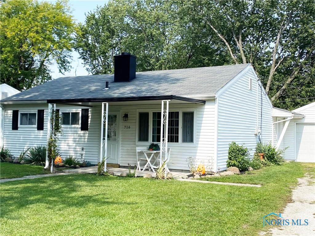 716 Glenwood - Photo 1