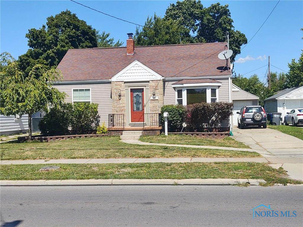 809 Oakdale - Photo 1
