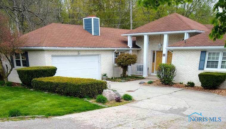 448 John W - Photo 1