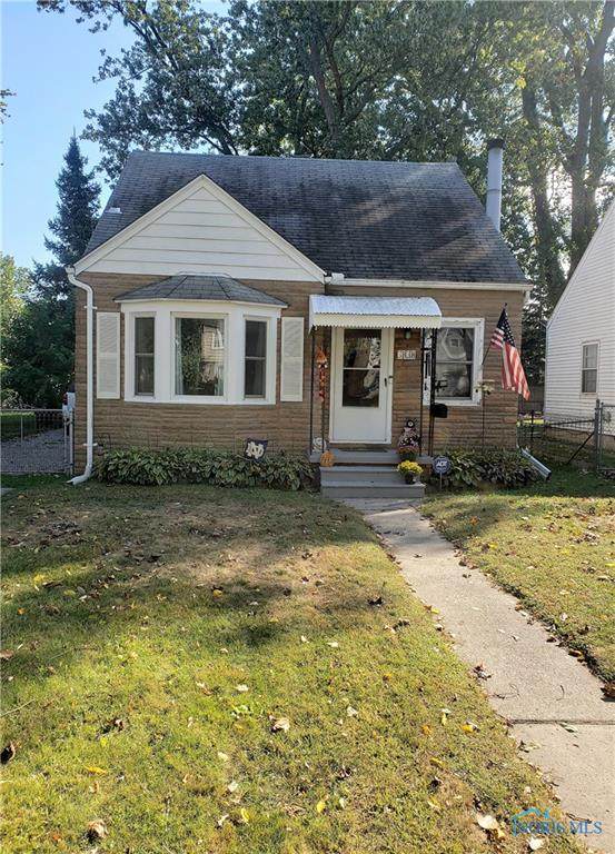 3838 Seckinger - Photo 1